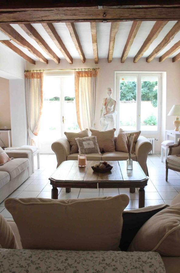Chambres A La Maison Hermitage Aincourt Bagian luar foto