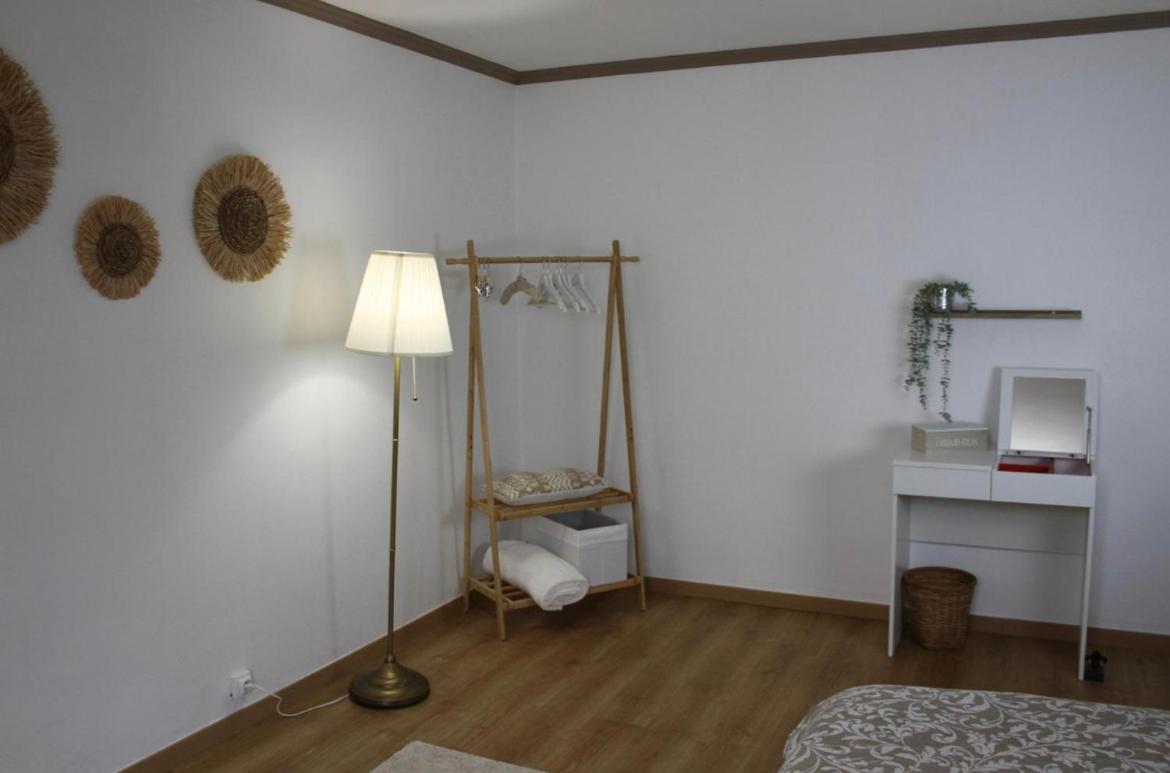 Chambres A La Maison Hermitage Aincourt Bagian luar foto