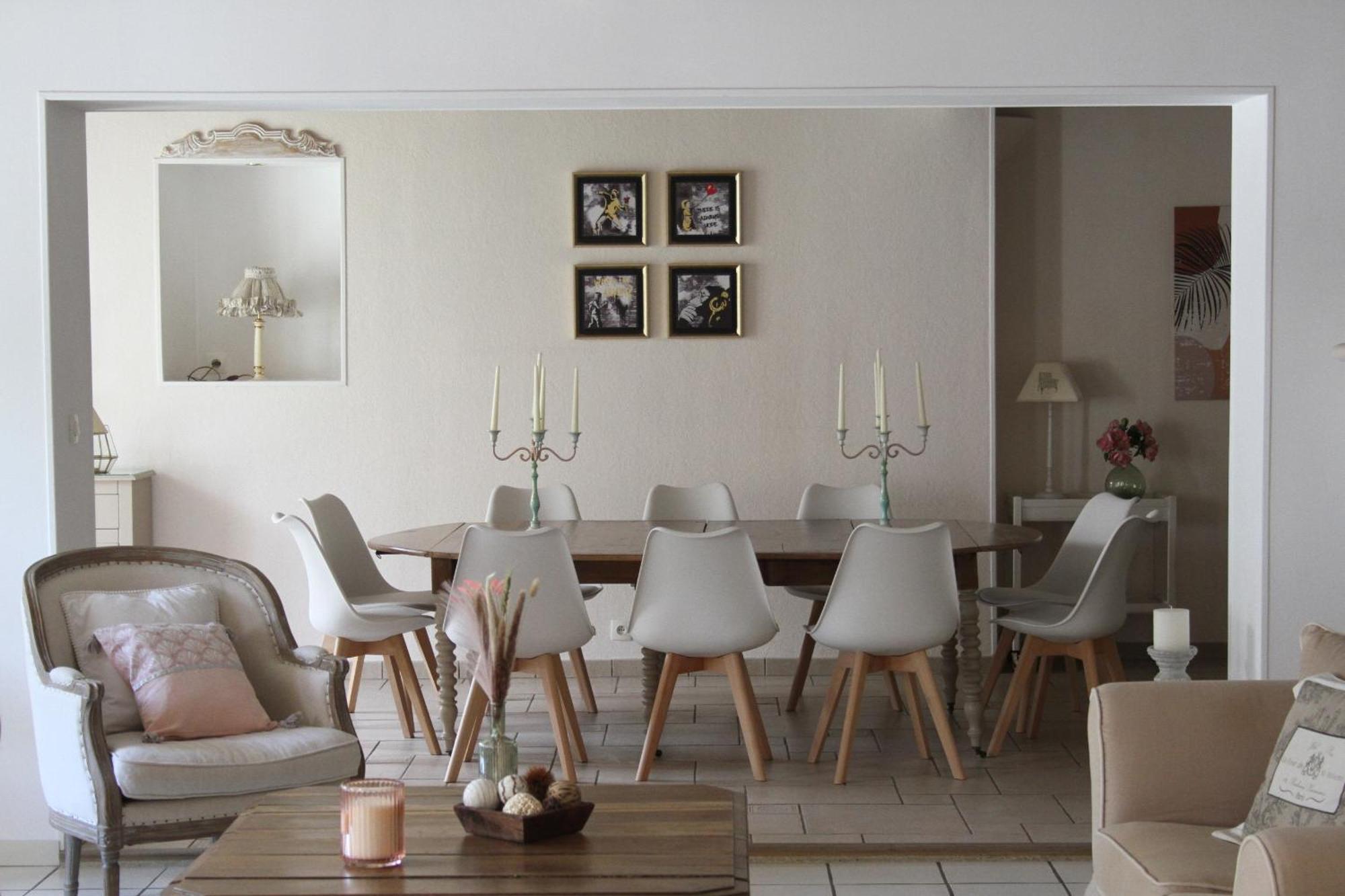 Chambres A La Maison Hermitage Aincourt Bagian luar foto